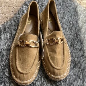 NWT ZARA Camel Suede Loafers with Gold Chain Hardware